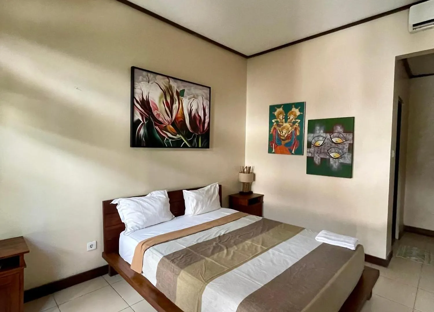 Khana Villa Kerobokan
